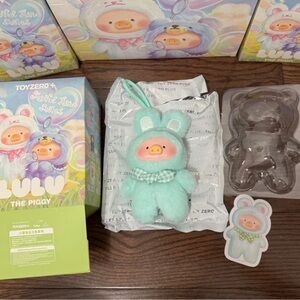 Authentic TOYZERO+ Lulu The Piggy Joyful Time Series Plush - Fortune Bunny